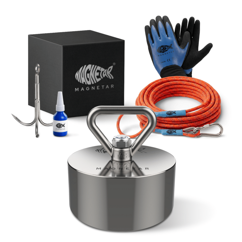 2 Magnetfischen Savage Komplettset mit starkem Neodym Bergemagnet, hellem Seil, Handschuhen, Sicherungslack und Grappling Hook auf weißem Hintergrund