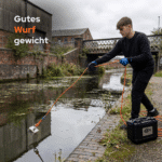 Lifestyle-Bild mit Cube Bergemagnet beim Magnetfischen am Kanal, kompakter Würfelmagnet mit gutem Wurfgewicht für präzise Würfe und starke Funde