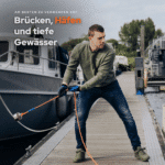 Lifestylebild eines Magnetfischers am Hafen mit 360° Terror Neodym-Bergemagnet und Seil, ideal für Magnetfischen an Brücken, Häfen und tiefen Gewässern